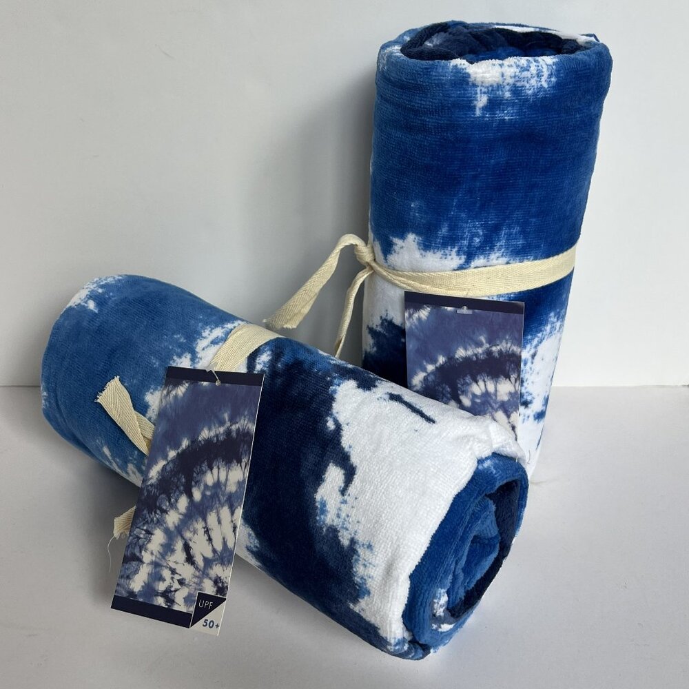 POTTERY BARN TEEN Set of 2 Tie Dye Burst Beach Towels BLUE/NAVY NEW PB TEEN
